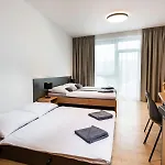 Talberg Sk - Garage Parking - Quiet Place - Brand New - 4*