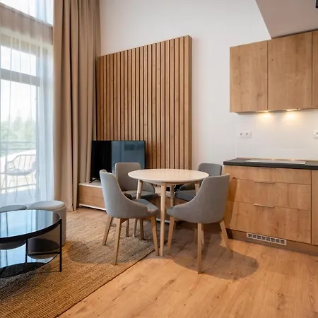 Talberg Sk - Garage Parking - Quiet Place - Brand New - Апарт-отель 4*