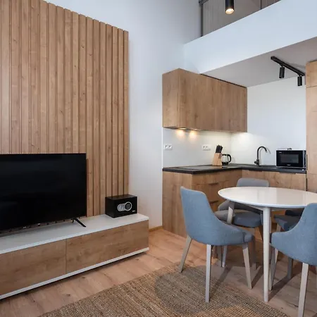 Talberg Sk - Garage Parking - Quiet Place - Brand New - 4* Tale