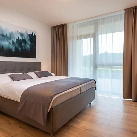 Talberg Sk - Garage Parking - Quiet Place - Brand New -