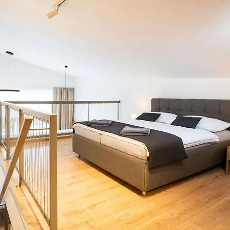 Talberg Sk - Garage Parking - Quiet Place - Brand New - Lejlighedshotel